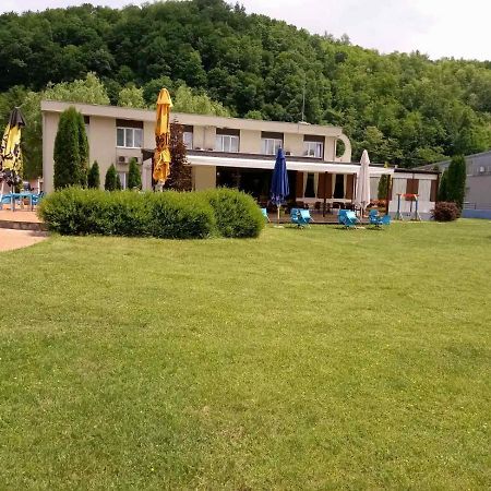 Hotel Drinska Lasta Ljubovija エクステリア 写真