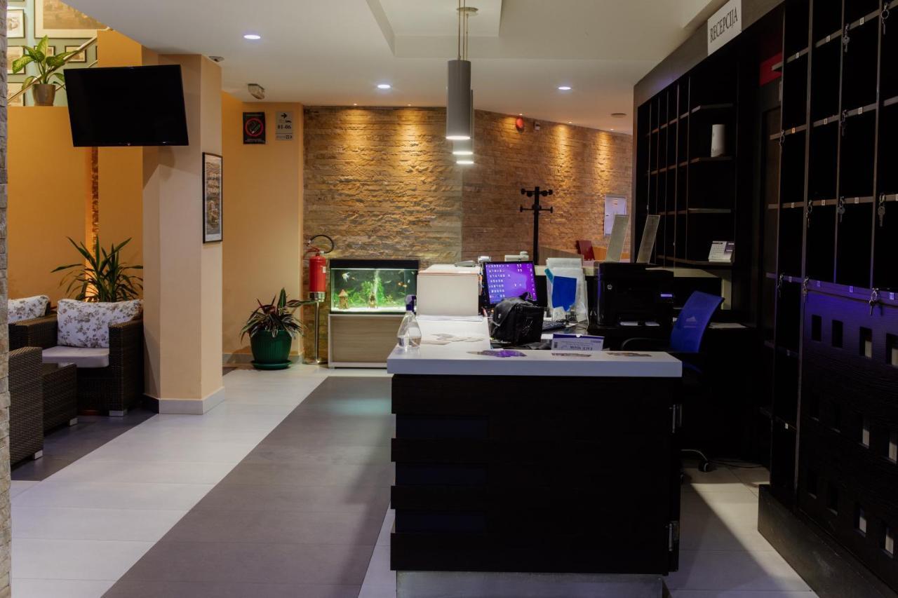 Hotel Drinska Lasta Ljubovija エクステリア 写真