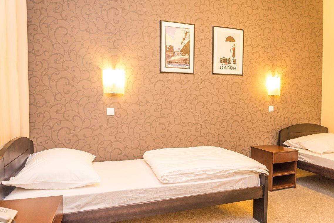 Hotel Drinska Lasta Ljubovija エクステリア 写真